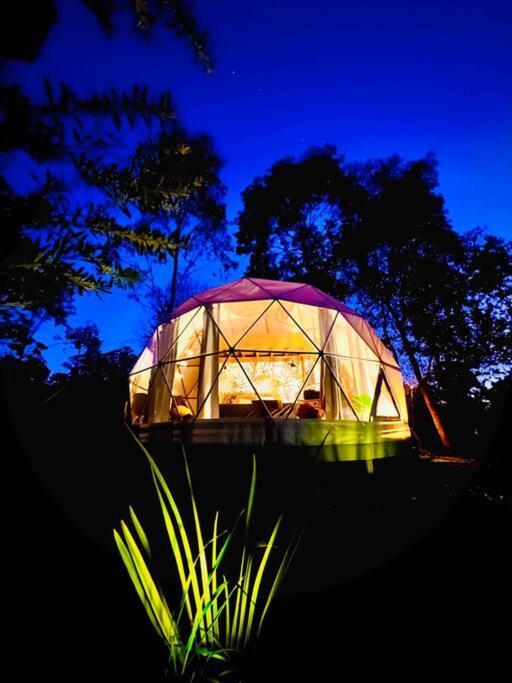Magia Ecolodges, Glamping Punta Colorada Exteriör bild